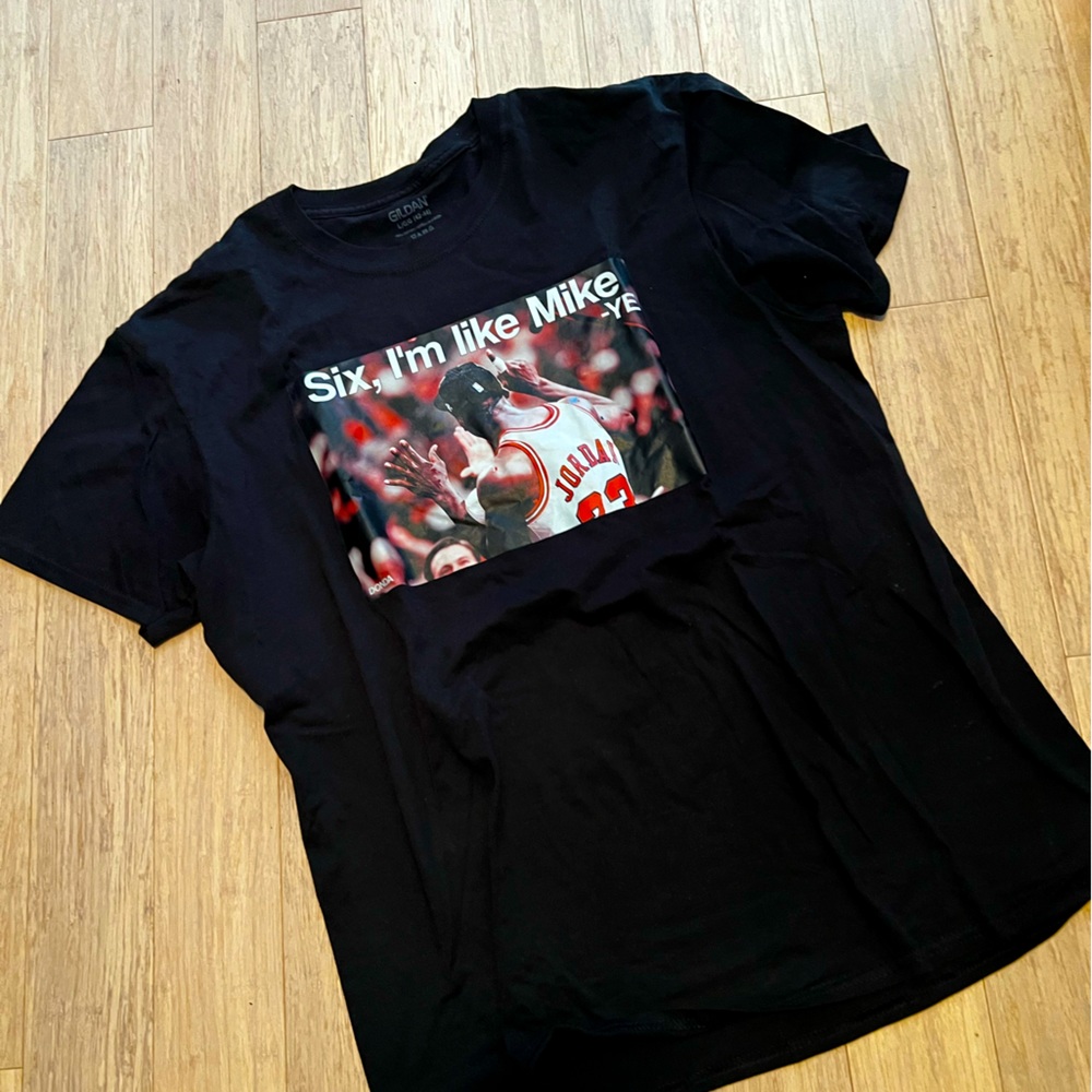 Michael Jordan 6 rings DONDA shirt